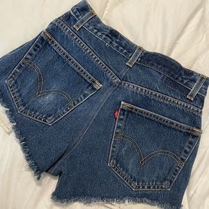 Levi’s jean shorts